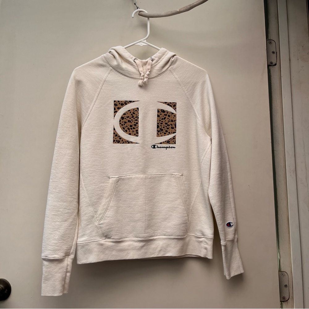 Champion Authentic Athletic Wear Leopard 🐆 Print Hoodie
